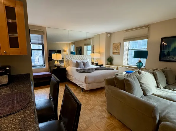 150 West 51st Street image 1 of 10