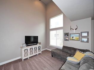 4224 W Juniper Shade Dr, Herriman, UT 84096