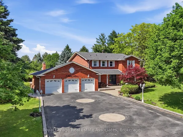 5 Huttonville Dr, Brampton, ON L6X 0C2