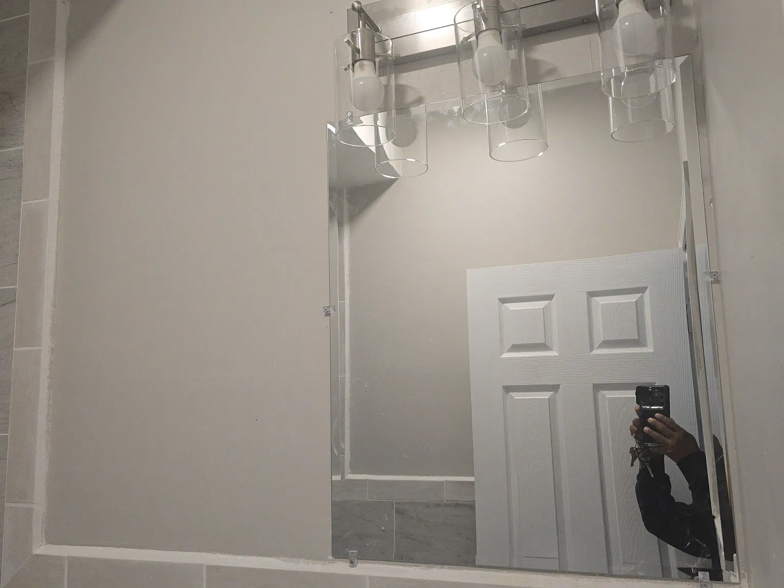 3 bed, 1300 sqft, $2,300 — Photo 1