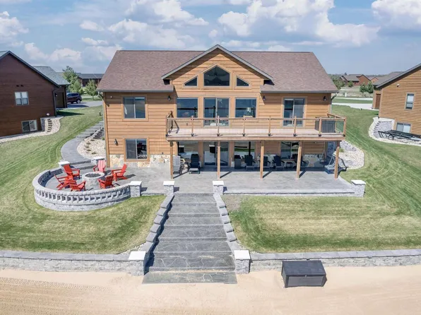 W5817 Brook Trout COURT, New Lisbon, WI 53950