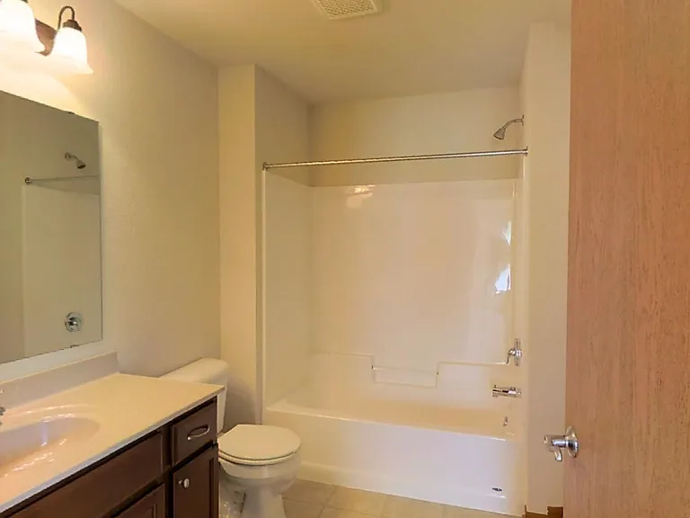 605 Cedar Bluffs Way #8 — Photo 8