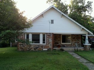 447 Sevier St, Waldron, AR 72958