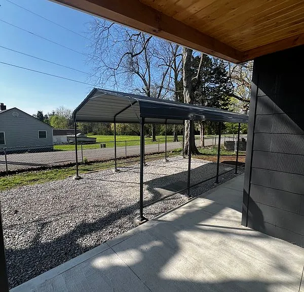 1801 Woodson Dr — Photo 43