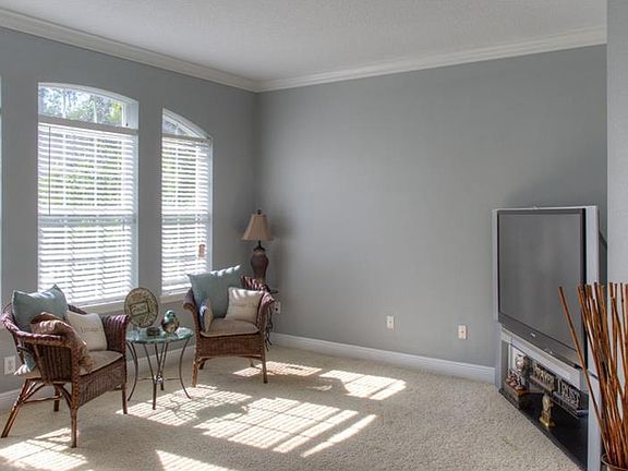 4th image of 11913 Mandevilla Ct