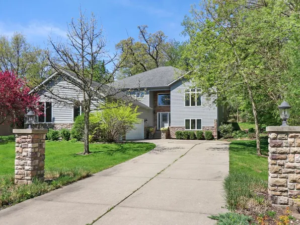 934 Pottawatomi DRIVE, Fontana, WI 53125