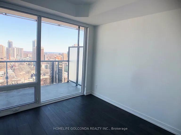 3 Gloucester St #2302 — Photo 7