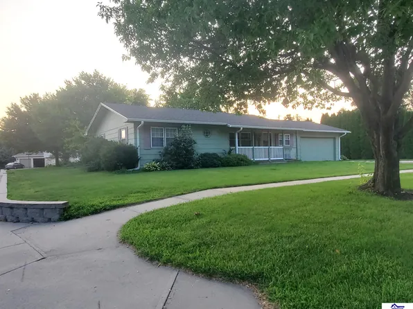 901 11th St, Henderson, NE 68371