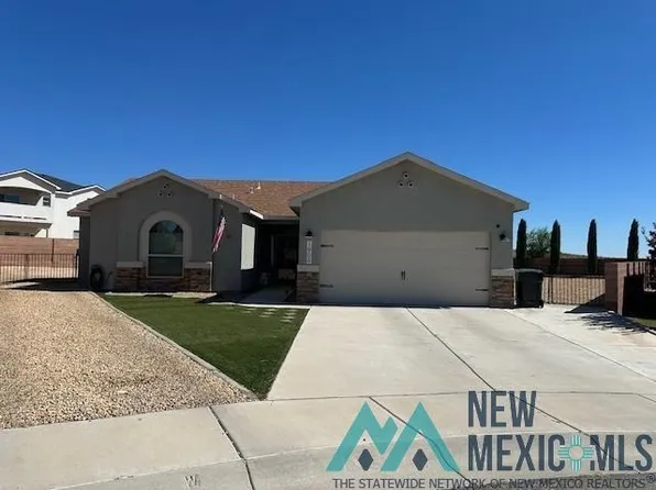 1906 Emerald Ct, Carlsbad, NM 88220