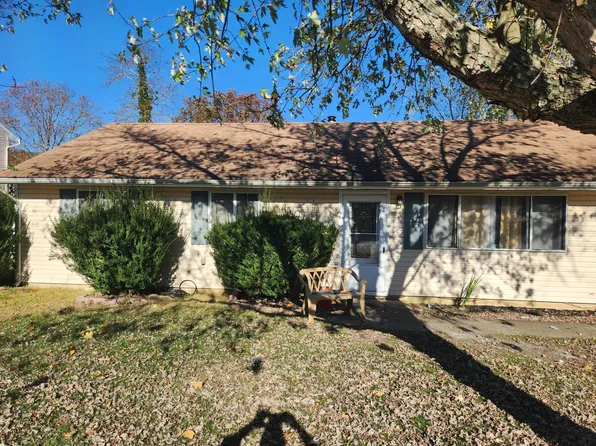 18 Georgetown Blvd, Barnegat, NJ 08005