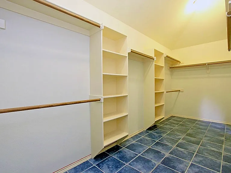 4251 Millview Ln — Photo 14