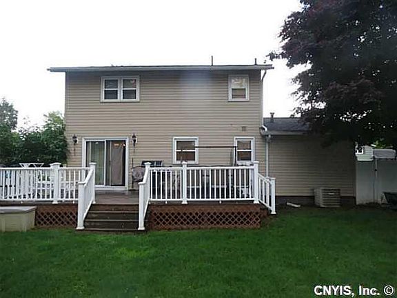 4th image of 123 Meadow River Dr