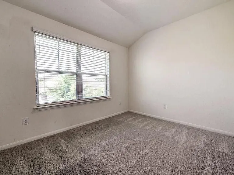 1620 Bryant Dr #2302 — Photo 18