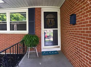 4400 Phoenix Dr, Springfield, OH 45503