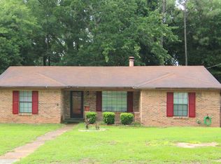 185 Ridgewood Dr, Daphne, AL 36526