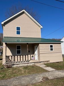 149 Beech Ave, Philippi, WV, 26416