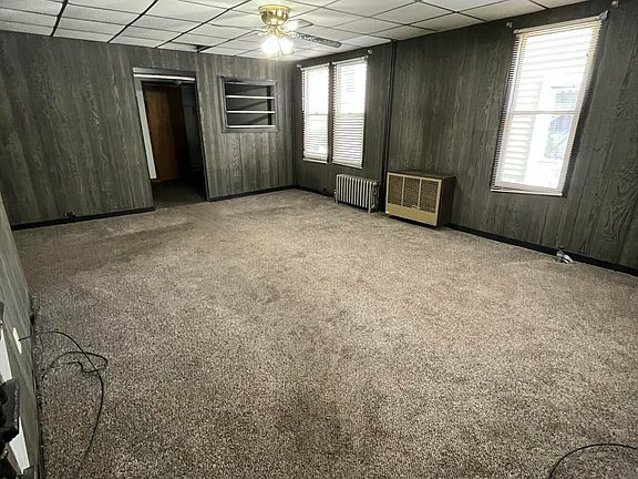 4th image of 1519 Electric St