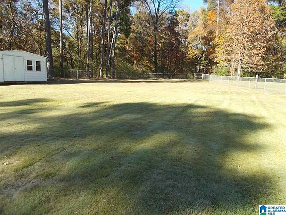 5th image of 422 Della Rose Dr