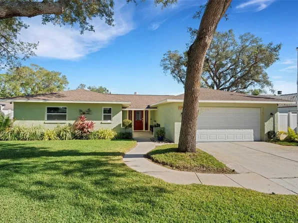 12511 116th St, Largo, FL 33778