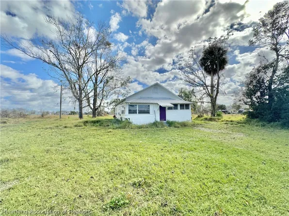 2002 Dansby Rd, Wauchula, FL 33873