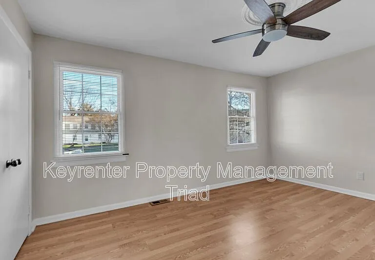 5715 E Bramblegate Rd — Photo 10