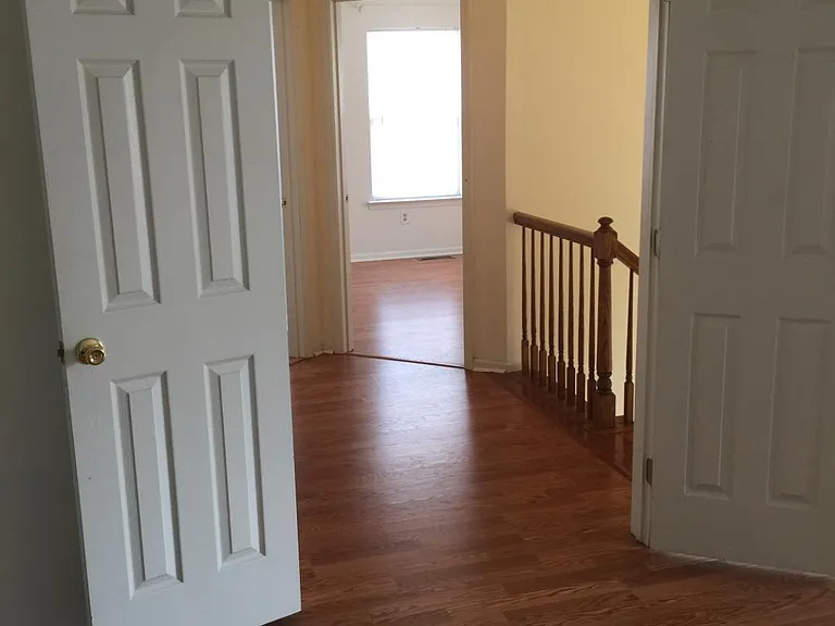 725 Gilbert Pl #808 — Photo 2