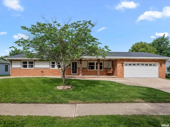 41 Guinevere Dr, Rochester, IL 62563