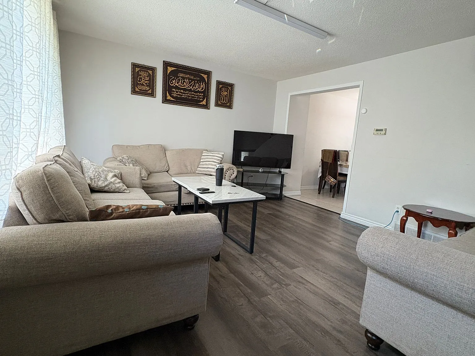 32 Elvira Cres — Photo 2