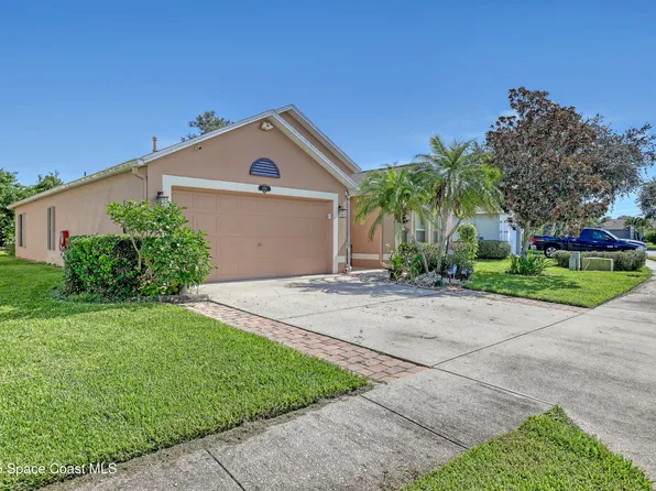 2210 Spring Creek Cir NE, Palm Bay, FL 32905