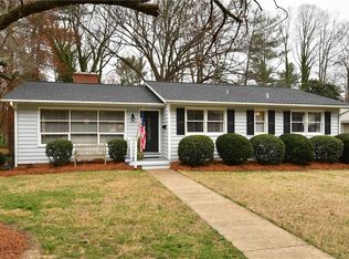 3034 Kinnamon Rd, Winston Salem, NC 27104