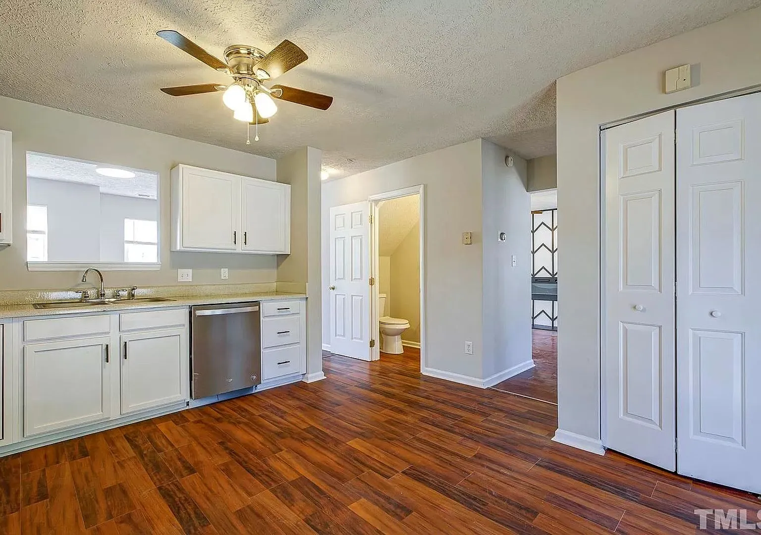 Room in 3 Bedroom Home at Sana Ct — Photo 2