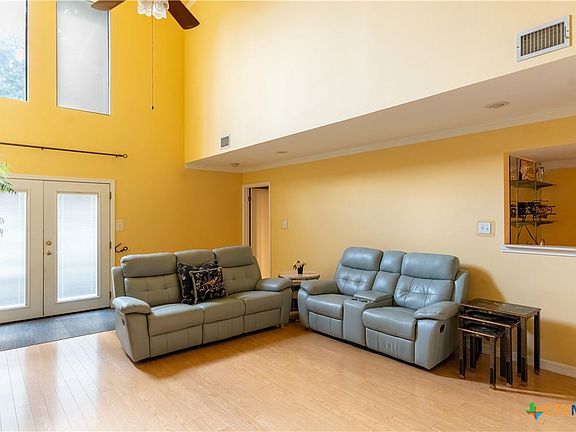 3rd image of 10900 Crown Colony Dr APT C