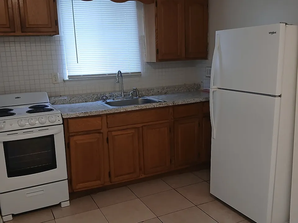 438 Beach 48th St