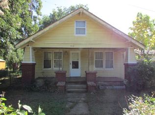 213 E York Ave, Enid, OK 73701