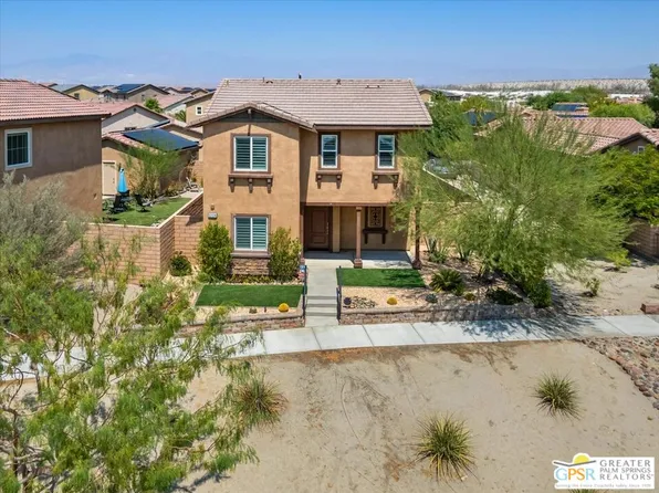 67574 Rio Vista Dr, Cathedral City, CA 92234