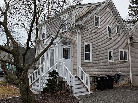 3rd image of 38 Anthony St