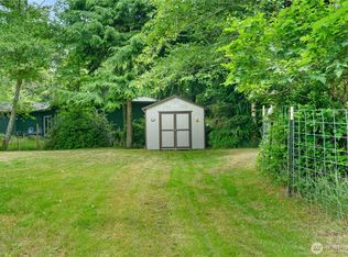 127 Glover Court NE, Ocean Shores, WA 98569