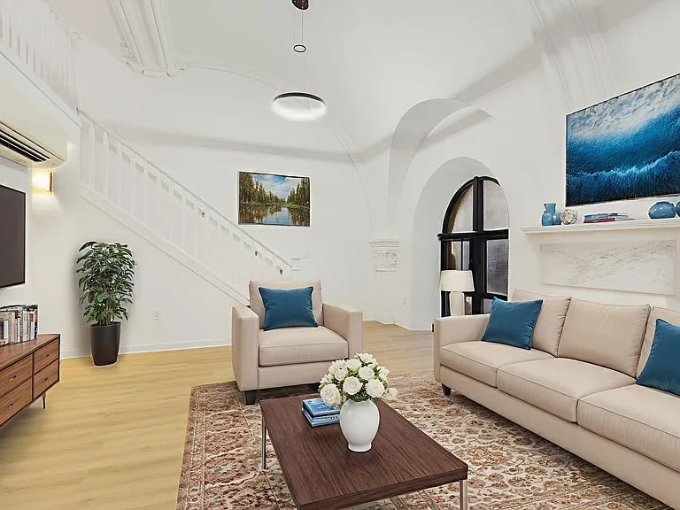 Sanctuary Lofts — Photo 6