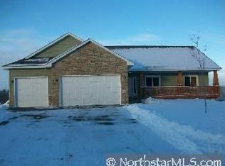 22820 Zion Pkwy NW, Oak Grove, MN 55005