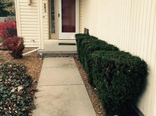 503 Cheshire Dr #A, Bloomington, IL