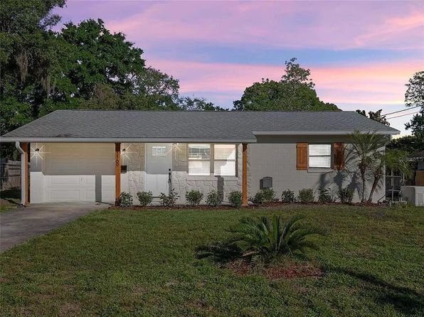1169 Park Dr
