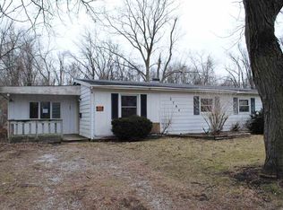 2704 Gilbert Dr, Fort Wayne, IN 46809