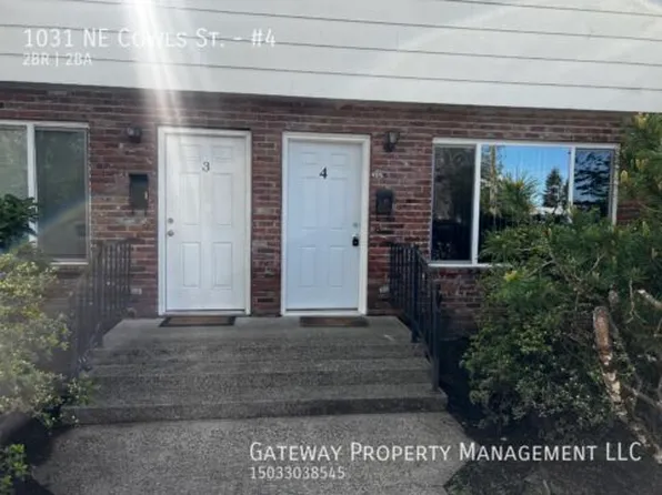 1031 NE Cowls St APT 4, McMinnville, OR 97128