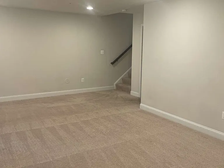 1527 Witchhazel Cir #1 — Photo 15