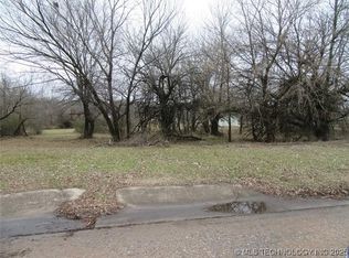 W Delaware Ave, McAlester, OK 74501