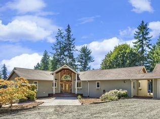 32 Harbor View Pl, Port Ludlow, WA 98365