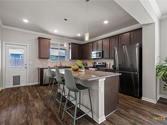 4th image of 705 Ripplewood Dr