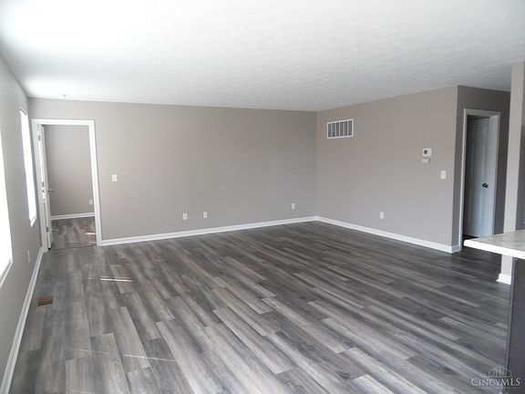 2nd image of 2156 Pumpkin Ridge Ct