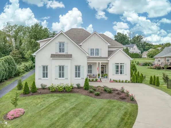 109 Countryside Dr, Johnson City, TN 37604