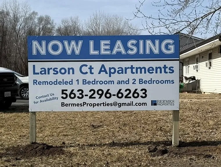 306 Larson Ct #11 — Photo 11
